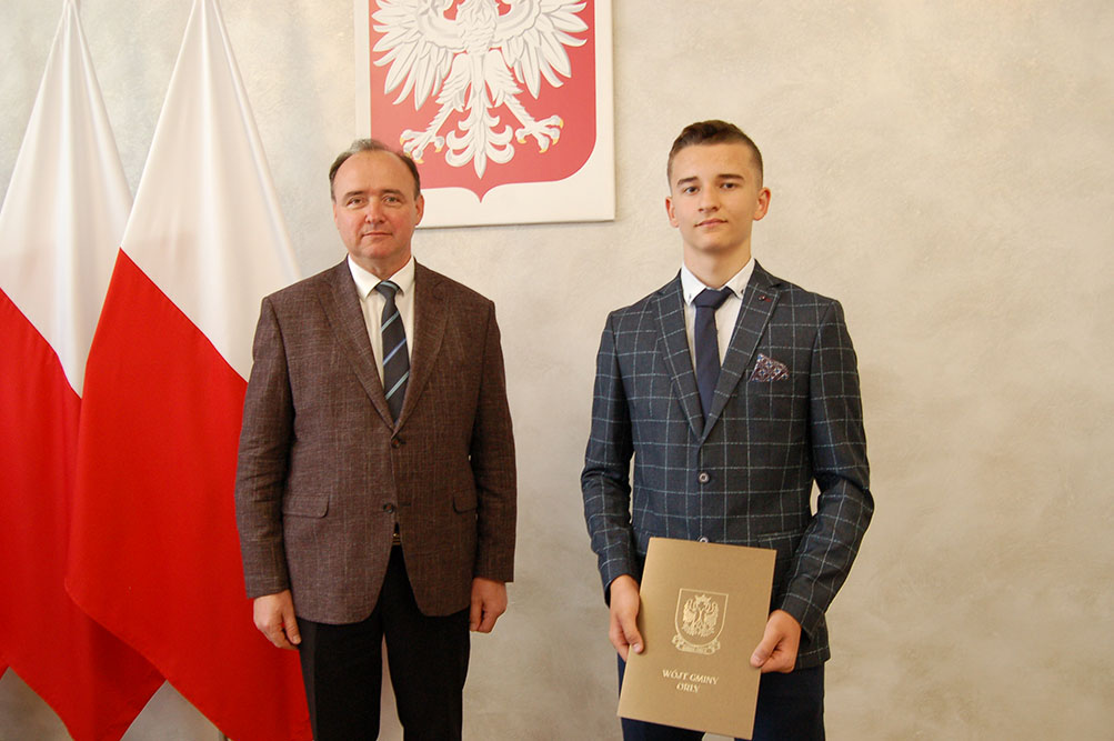 https://test.ugorly.pl/blog/2021/06/25/nagrody-wojta-dla-uzdolnionych-uczniow/12-jpg/