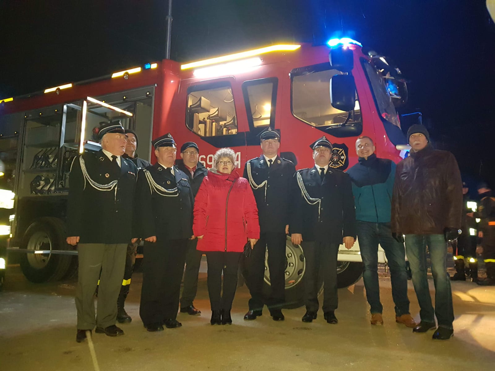 https://test.ugorly.pl/blog/2019/01/23/nowy-samochod-ratowniczo-gasniczy-dla-jednostki-osp-orly/2-6/