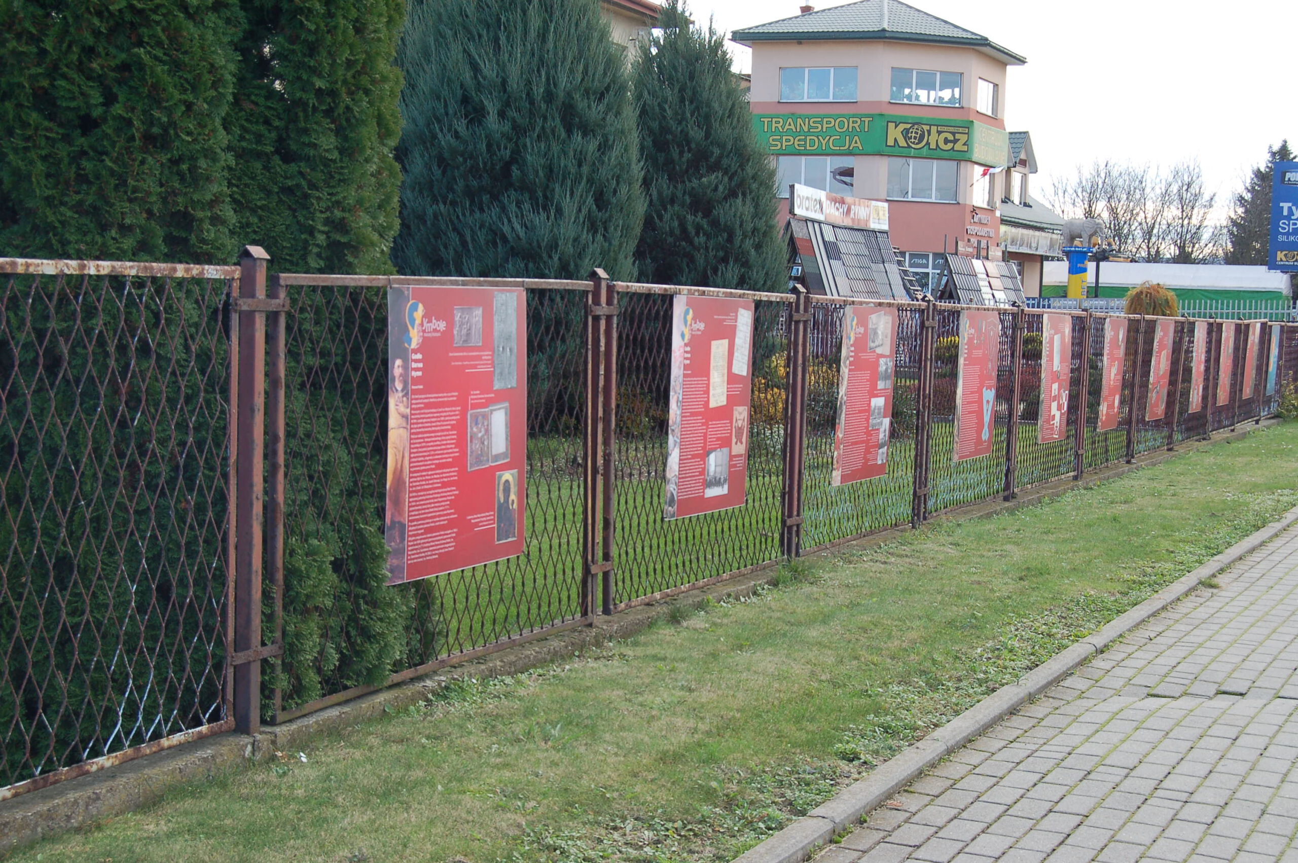 https://test.ugorly.pl/blog/2020/11/18/wystawa-plenerowa/2606db721013e5929b608129abe2cd70/