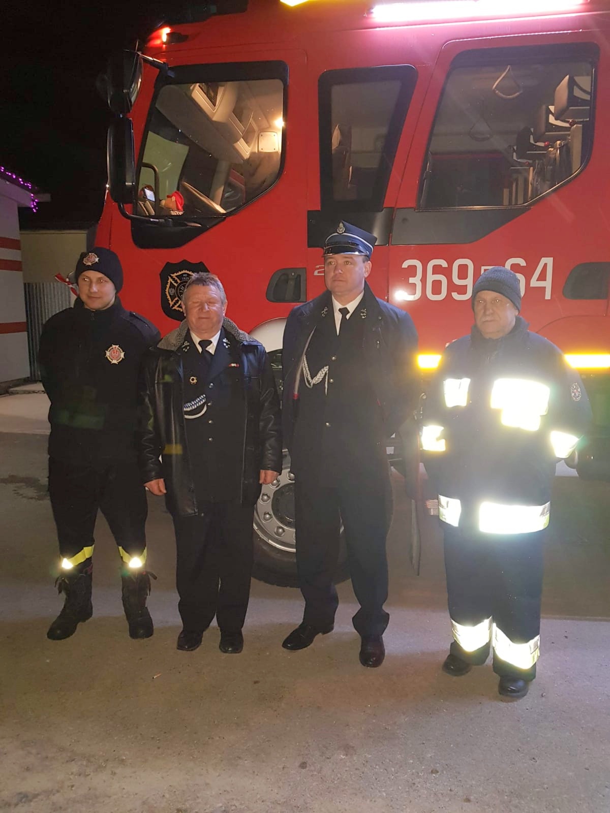 https://test.ugorly.pl/blog/2019/01/23/nowy-samochod-ratowniczo-gasniczy-dla-jednostki-osp-orly/3-5/