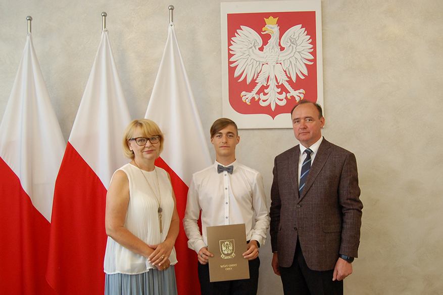 https://test.ugorly.pl/blog/2021/06/25/nagrody-wojta-dla-uzdolnionych-uczniow/32-jpg/