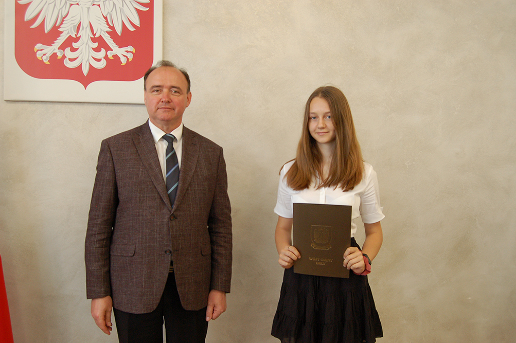 https://test.ugorly.pl/blog/2021/06/25/nagrody-wojta-dla-uzdolnionych-uczniow/37-jpg/