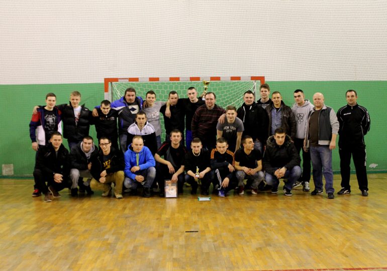 GMINNA HALOWA LIGA PIŁKI NOŻNEJ