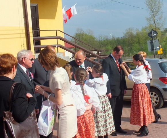 https://test.ugorly.pl/blog/2013/05/10/gminne-obchody-222-rocznicy-uchwalenia-konstytucji-3-maja/p17q6vbitui6frig1epj1toddbsh/