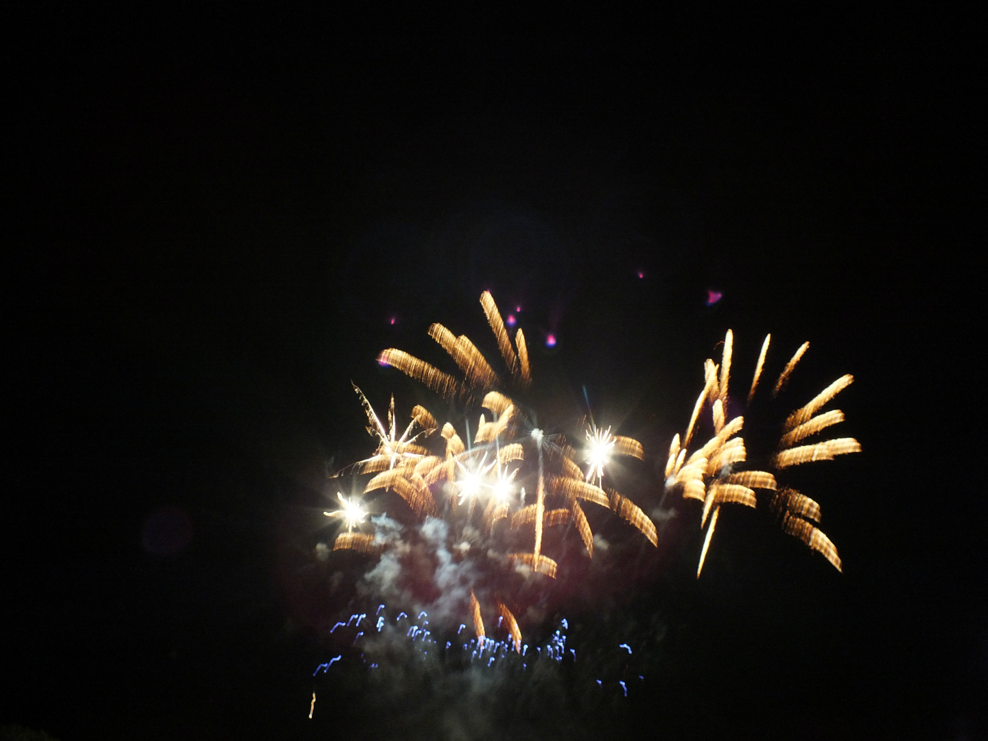 https://test.ugorly.pl/blog/2013/09/06/dozynki-w-wiejskiej-chacie/p183pg9omp19jb1ikba9o15fkf4r1/