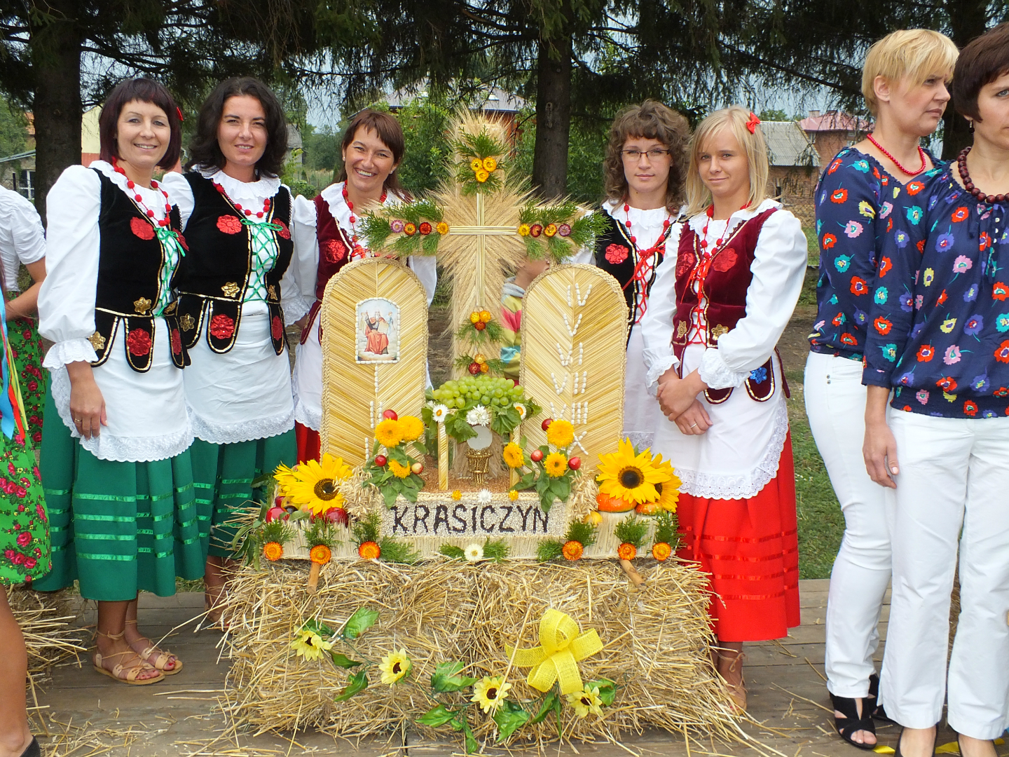 https://test.ugorly.pl/blog/2013/09/06/dozynki-w-wiejskiej-chacie/p183pg9omq2vc1qna1ckddb1183un/