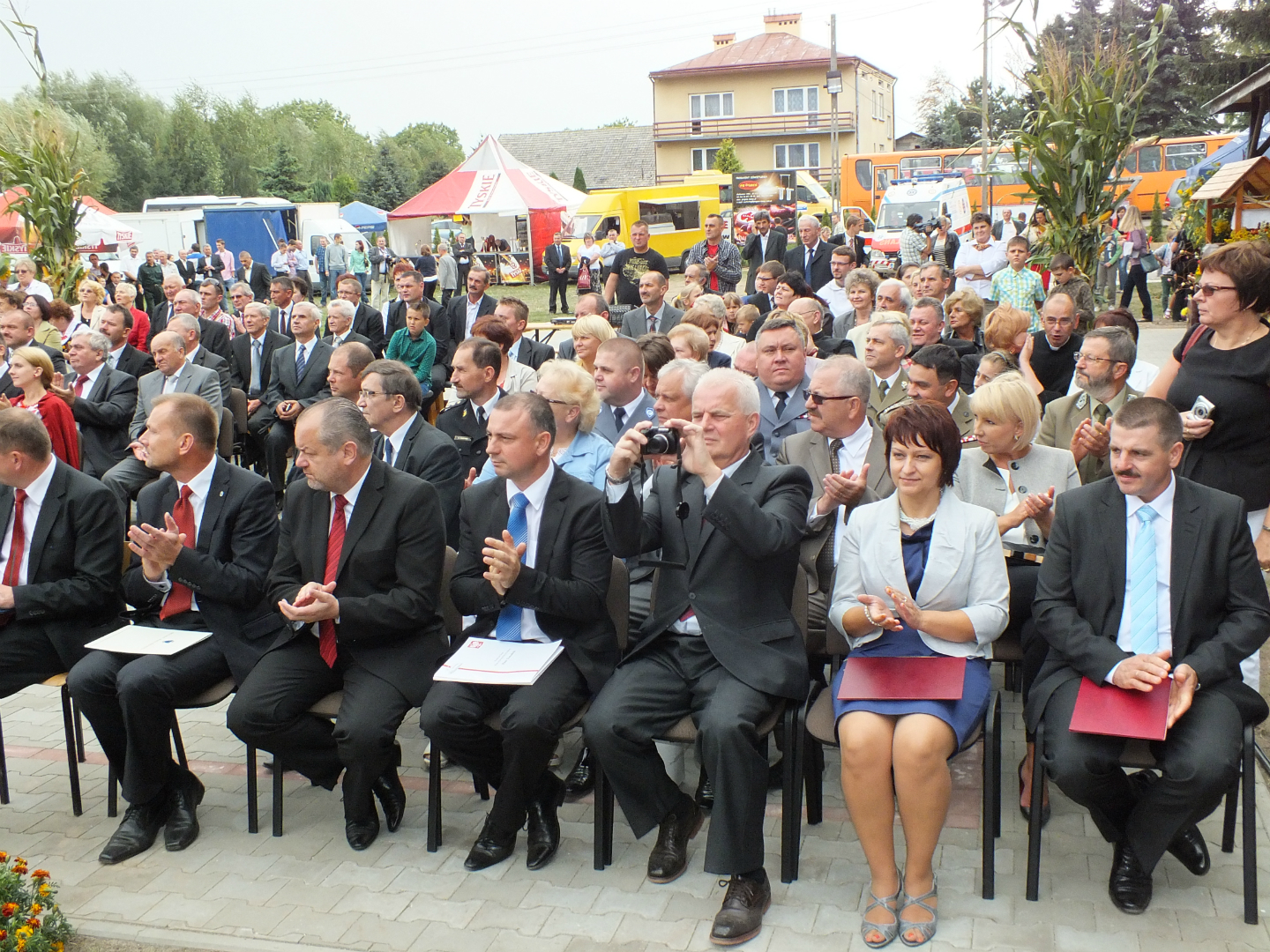 https://test.ugorly.pl/blog/2013/09/06/dozynki-w-wiejskiej-chacie/p183pg9omqb2efb0gbn1i289mur/