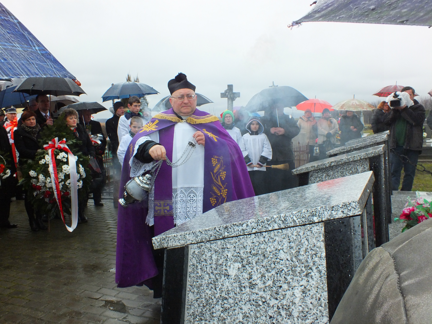 https://test.ugorly.pl/blog/2014/03/31/zgineli-bo-byli-polakami/p18kbdmgu8146hdgh1dht1frhfms8/