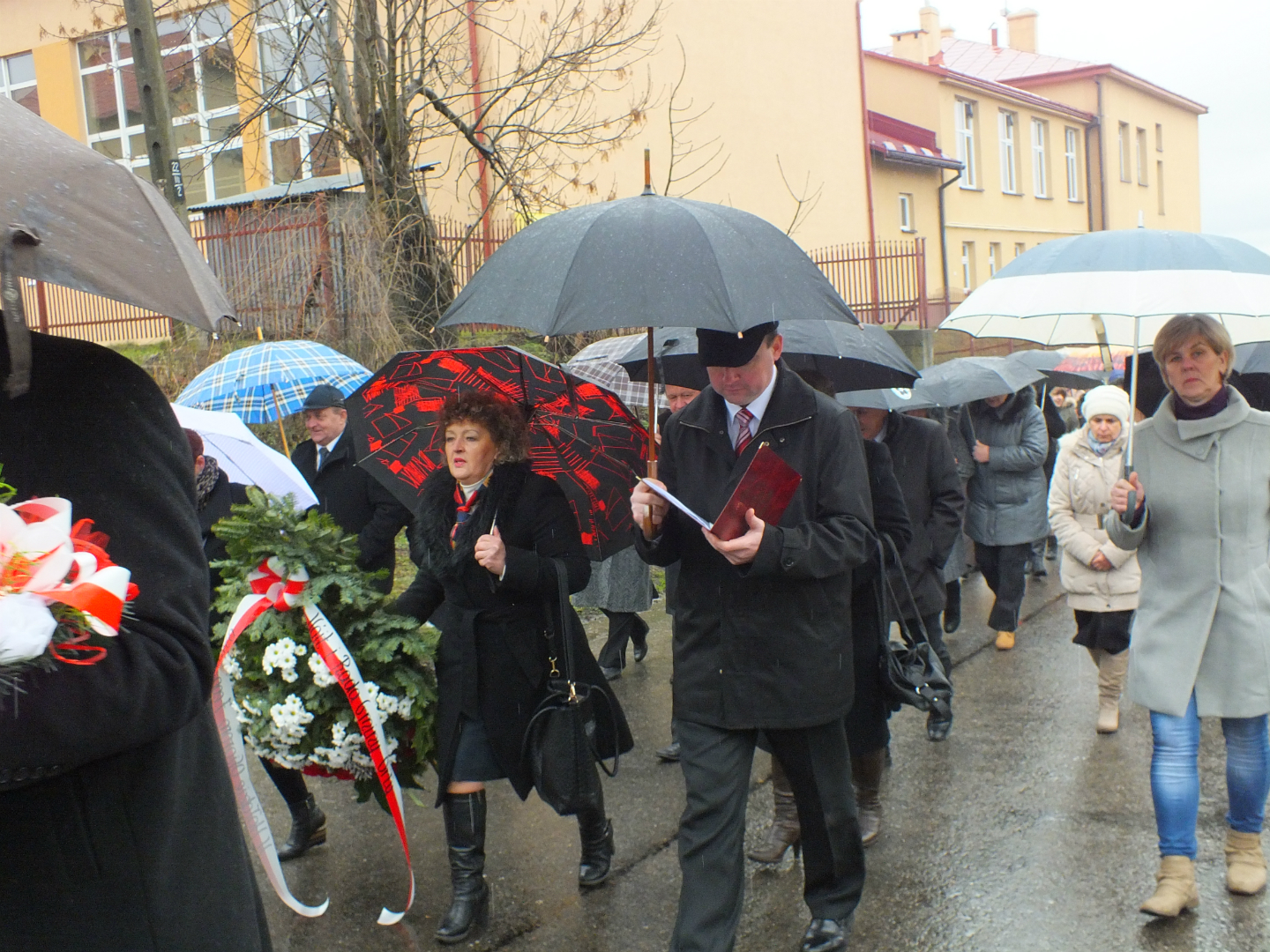 https://test.ugorly.pl/blog/2014/03/31/zgineli-bo-byli-polakami/p18kbdmgu81mi1e9u9ku19f7m746/