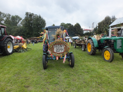 https://test.ugorly.pl/blog/2014/09/01/dozynki-gminne-2014-2/p190o3kfij142an9n1j5j160a15s51p/