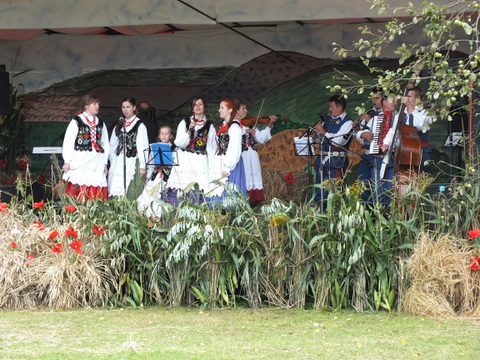 https://test.ugorly.pl/blog/2014/09/01/dozynki-gminne-2014-2/p190o3kfijjmavdkqj74859e31b/