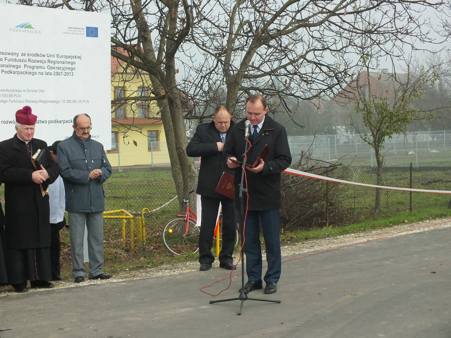 https://test.ugorly.pl/blog/2014/11/10/otwarcie-uzbrojonego-terenu-inwestycyjnego-w-gminie-orly/p196cu951m1092kjpdfb1618d905/