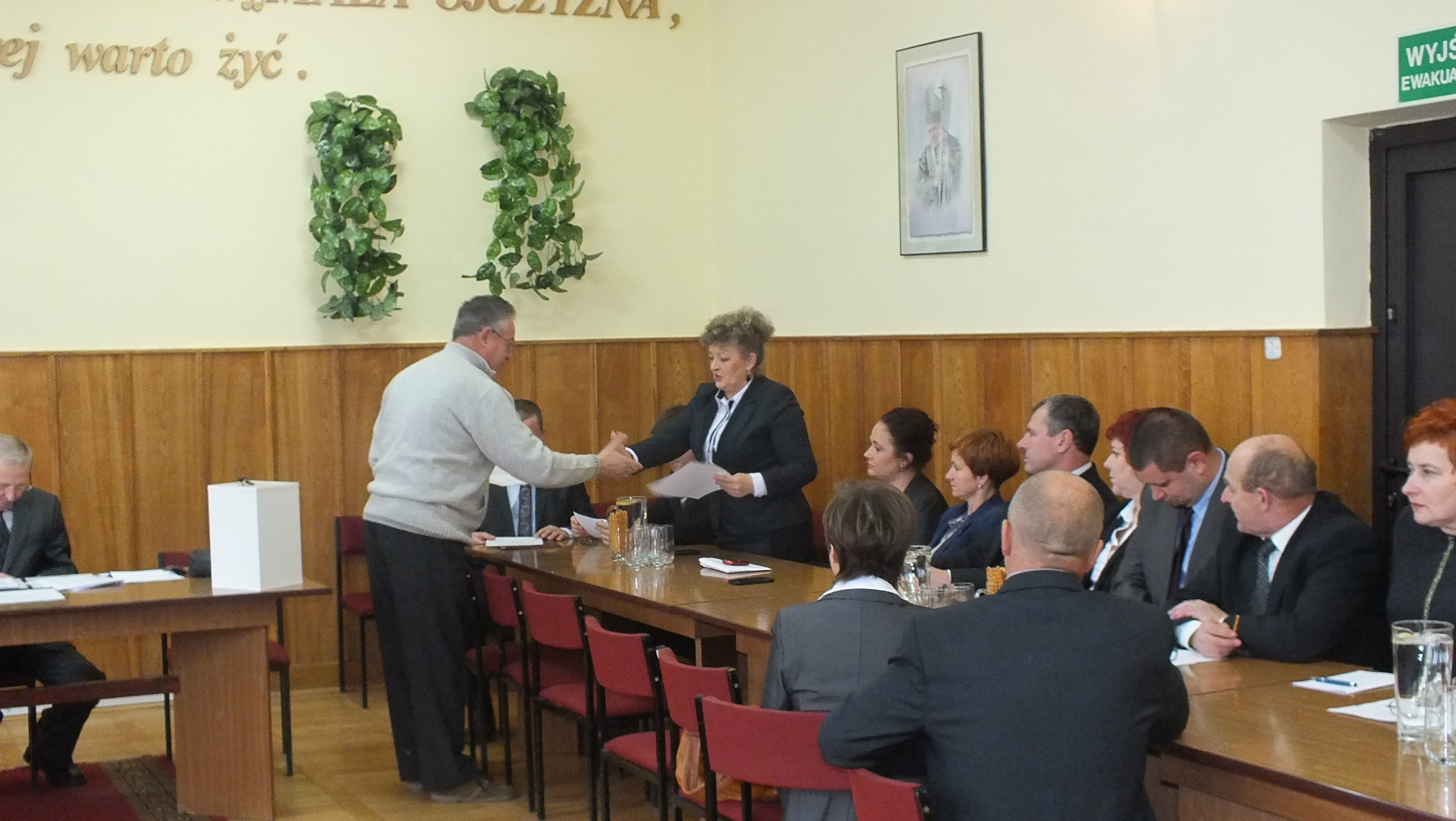 https://test.ugorly.pl/blog/2014/12/08/pierwsza-sesja-rady-gminy-orly/p198ksu3uj165udsh1lrsifn1t5v7/