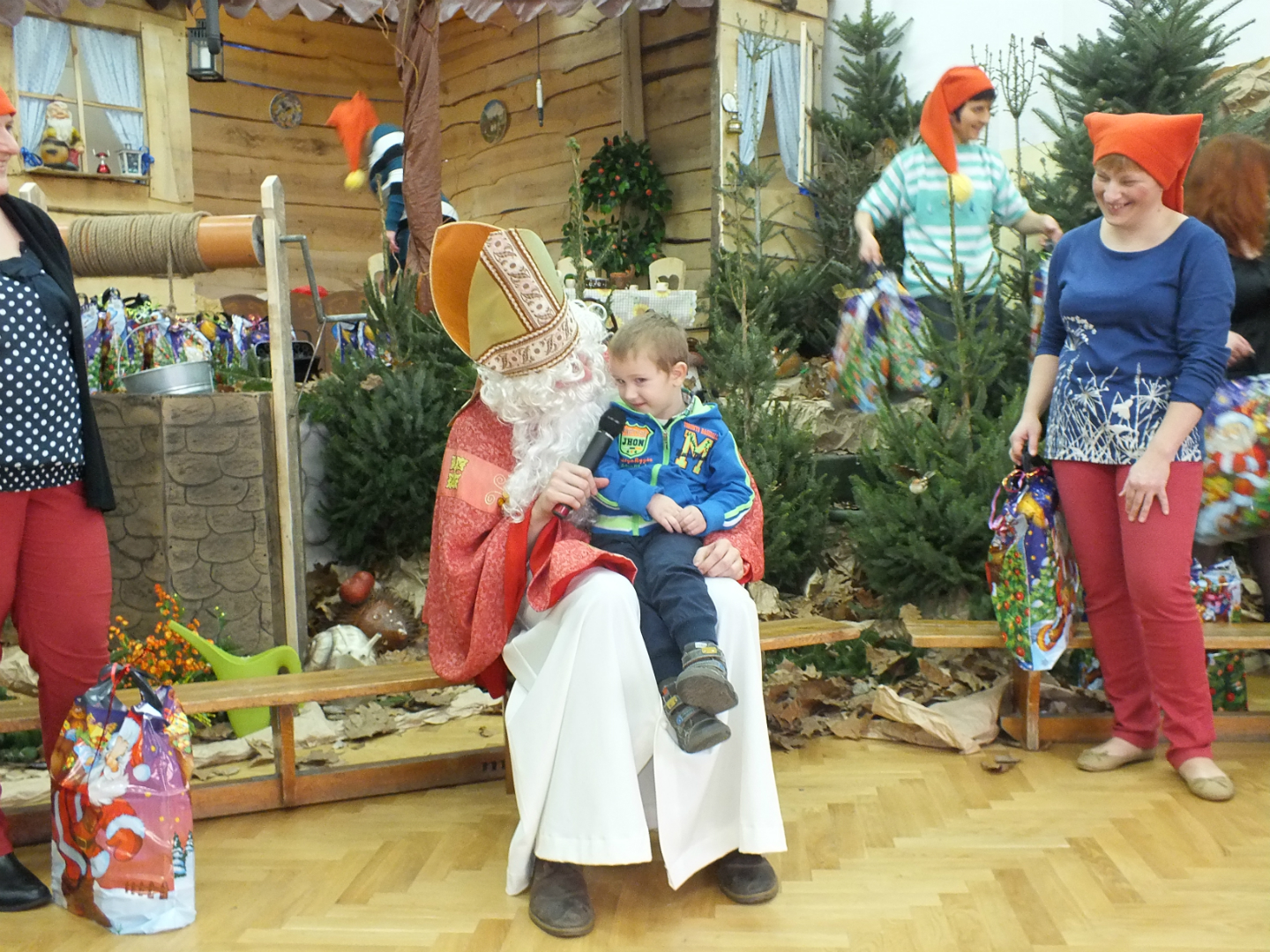 https://test.ugorly.pl/blog/2014/12/17/mikolaj-w-gminie-orly/p199bq0b22tj982na4e196m1kbmc/