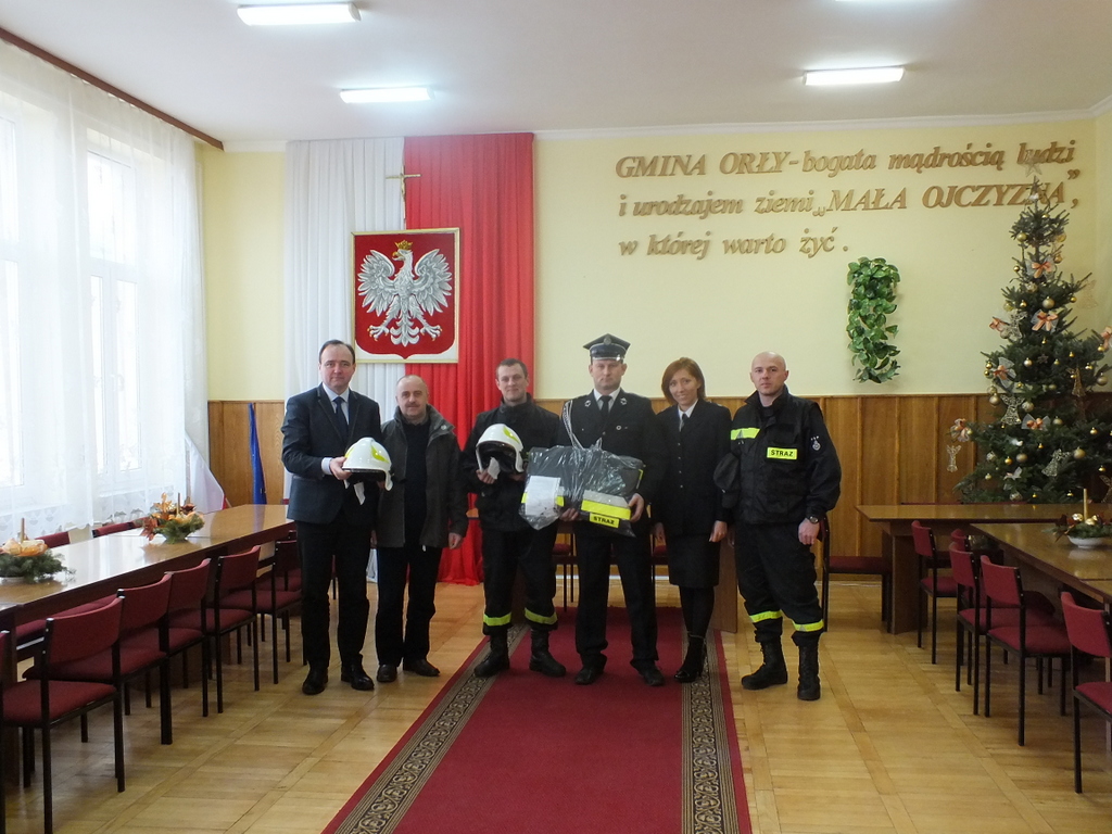 https://test.ugorly.pl/blog/2015/01/15/przekazanie-sprzetu-strazackiego-ochotniczej-strazy-pozarnej-z-walawy/p19bmuj3c2146f4da1knhk9ibjd1/