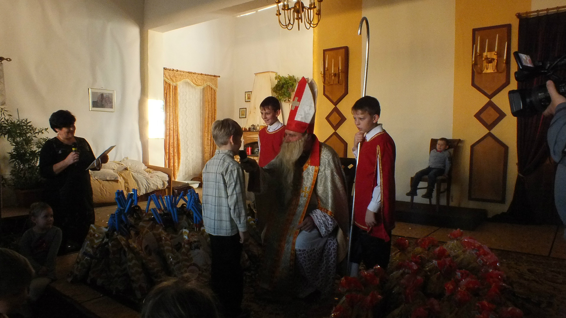 https://test.ugorly.pl/blog/2015/12/09/mikolaj-w-gminie-orly-2/p1a62pd4vvo6erej1vab1f6u88ji/