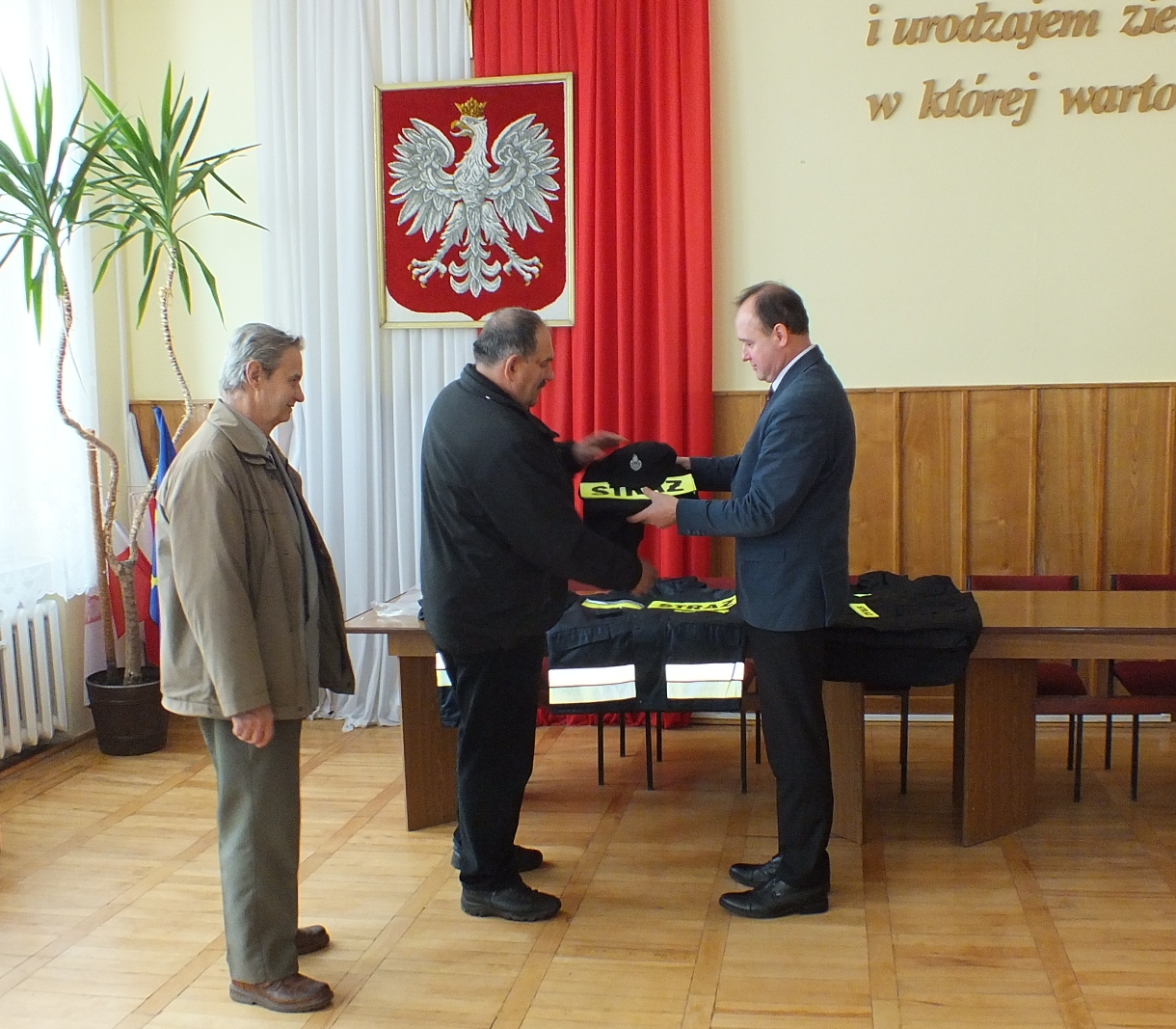 https://test.ugorly.pl/blog/2015/12/09/kolejne-dwie-ochotnicze-straze-pozarne-doposazone/p1a62qdq3116u81stdssuqqsqan2/