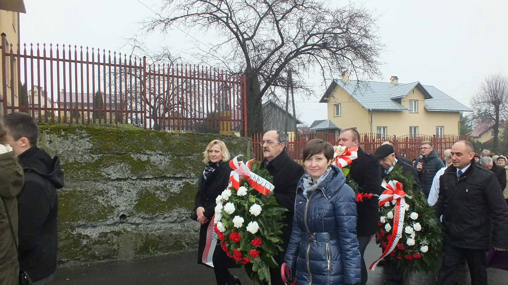 https://test.ugorly.pl/blog/2016/03/11/obchody-73-rocznicy-pacyfikacji-kaszyc-2/p1adi9qvgfrmb7q1upm1p1q33i7/