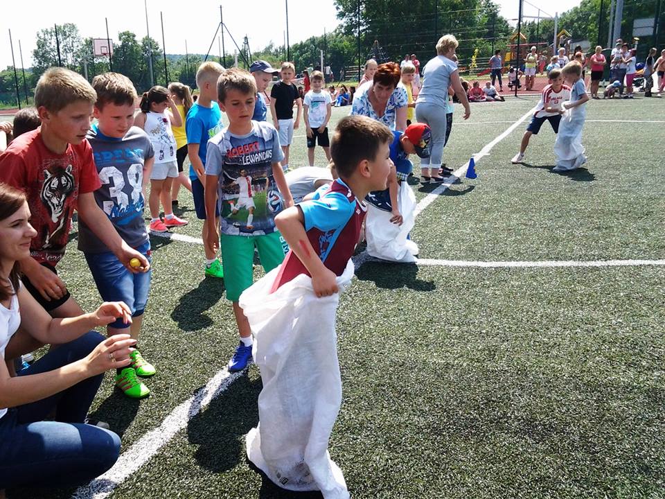 https://test.ugorly.pl/blog/2016/06/23/z-fundacja-pzu-po-lekcjach-w-szkole-podstawowej-w-kaszycach/p1alu7ghfi19tn15t916ee1aor1qjc2/