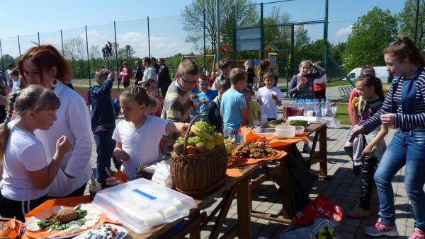 https://test.ugorly.pl/blog/2016/06/23/z-fundacja-pzu-po-lekcjach-w-szkole-podstawowej-w-kaszycach/p1alu7ghfi1foosef5961o5e1a065/