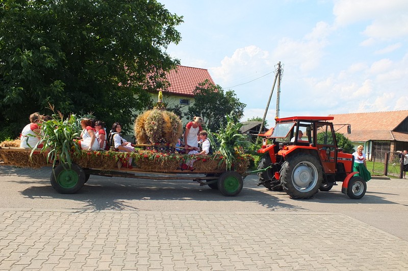 https://test.ugorly.pl/blog/2016/08/26/dozynki-gminne-w-zadabrowiu/p1ar38rilg1q1d147u1cg810lj6tn5/