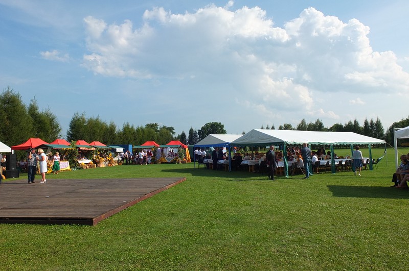 https://test.ugorly.pl/blog/2016/08/26/dozynki-gminne-w-zadabrowiu/p1ar38rilh12l6127gmmcdb11aff1q/
