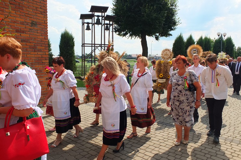 https://test.ugorly.pl/blog/2016/08/26/dozynki-gminne-w-zadabrowiu/p1ar38rilh179a17tlt01fjdiqba/