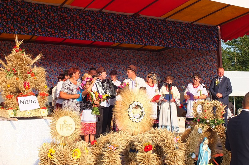https://test.ugorly.pl/blog/2016/08/26/dozynki-gminne-w-zadabrowiu/p1ar38rilh1oupo49dri1s9u1kur2s/