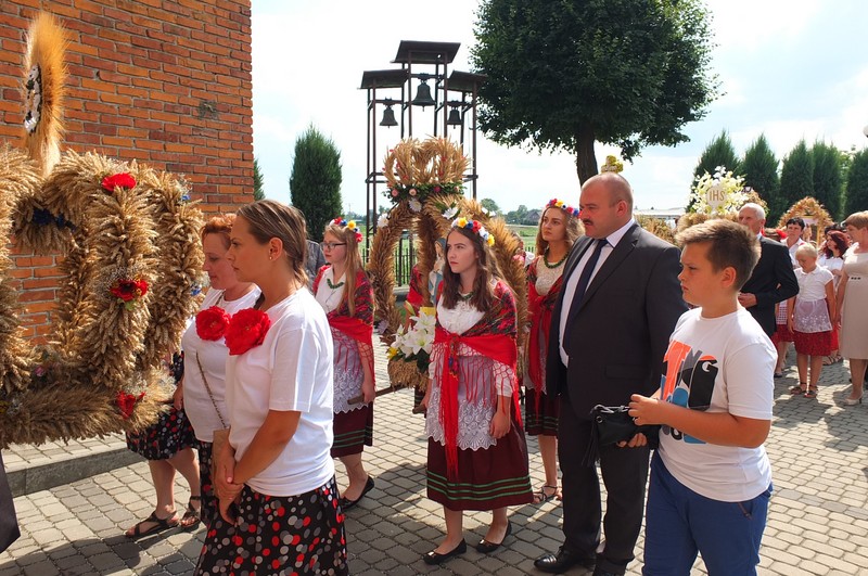 https://test.ugorly.pl/blog/2016/08/26/dozynki-gminne-w-zadabrowiu/p1ar38rilh1shluai16t58cbnc6d/