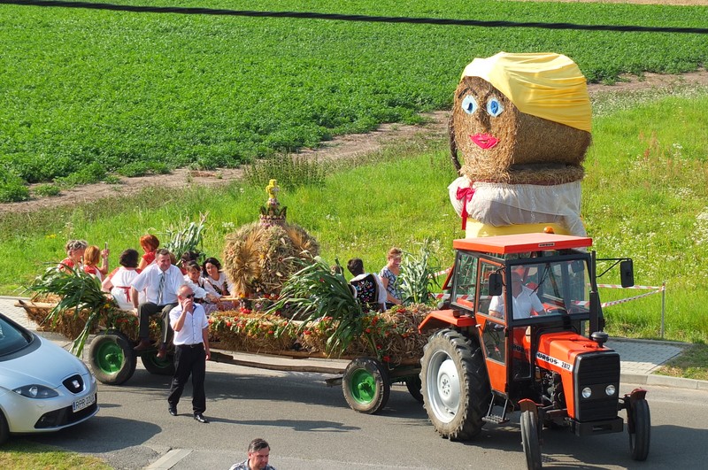 https://test.ugorly.pl/blog/2016/08/26/dozynki-gminne-w-zadabrowiu/p1ar38rilhcpddcv18o516sgvsm18/