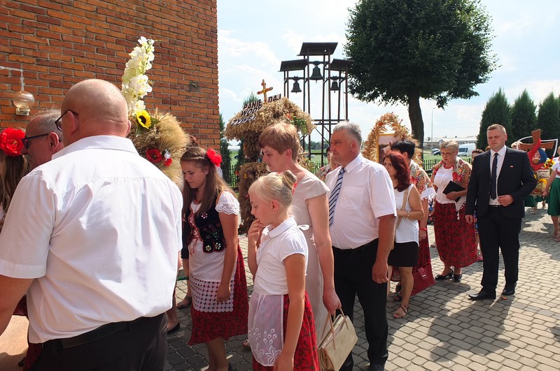 https://test.ugorly.pl/blog/2016/08/26/dozynki-gminne-w-zadabrowiu/p1ar38rilhpsu1lv51oue1871764f/