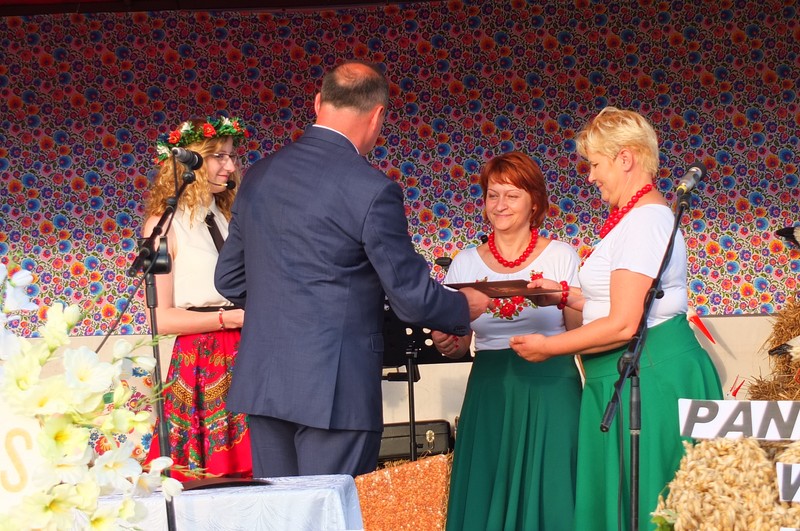 https://test.ugorly.pl/blog/2016/08/26/dozynki-gminne-w-zadabrowiu/p1ar38rili1mb3v3hbqdkiqu7s3m/