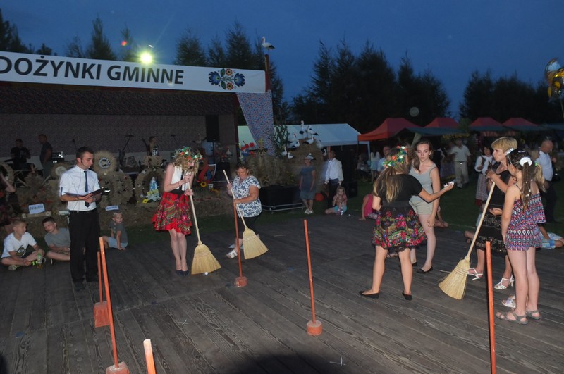 https://test.ugorly.pl/blog/2016/08/26/dozynki-gminne-w-zadabrowiu/p1ar38rili1nhq1opmqn516e81kkj5e/