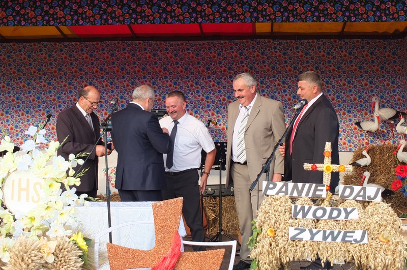 https://test.ugorly.pl/blog/2016/08/26/dozynki-gminne-w-zadabrowiu/p1ar38rili1so58jo13m81l3j1ggp41/