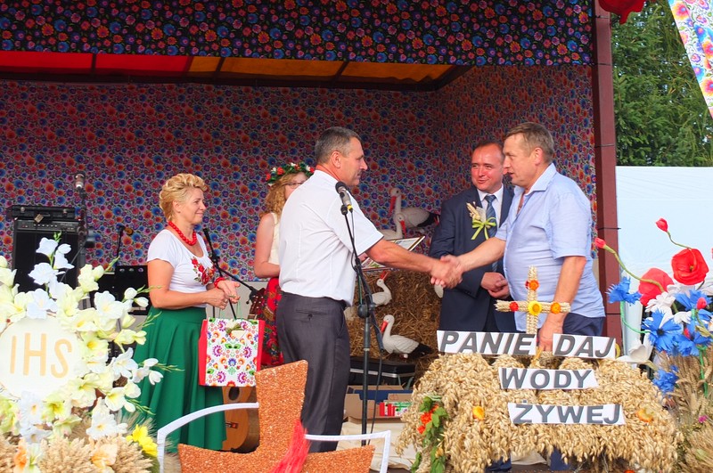 https://test.ugorly.pl/blog/2016/08/26/dozynki-gminne-w-zadabrowiu/p1ar38rili1tfgeda10qu1hbu2oq4b/