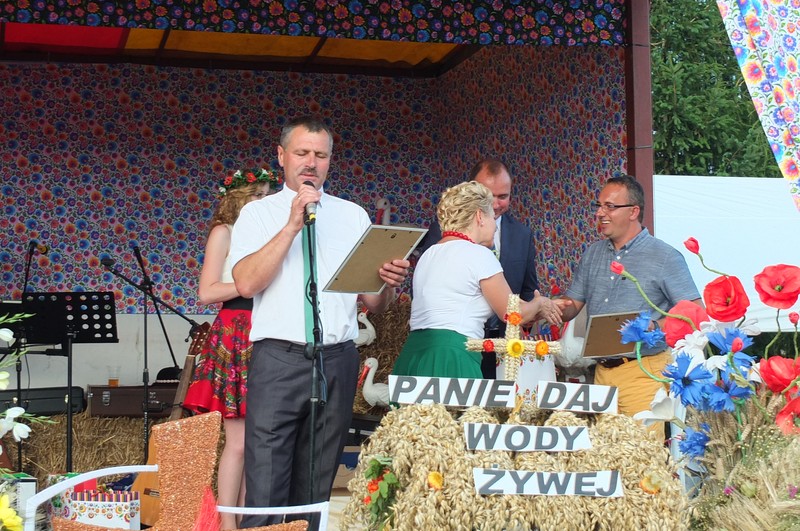 https://test.ugorly.pl/blog/2016/08/26/dozynki-gminne-w-zadabrowiu/p1ar38rili37f1vkqrpu10t6k7b4f/