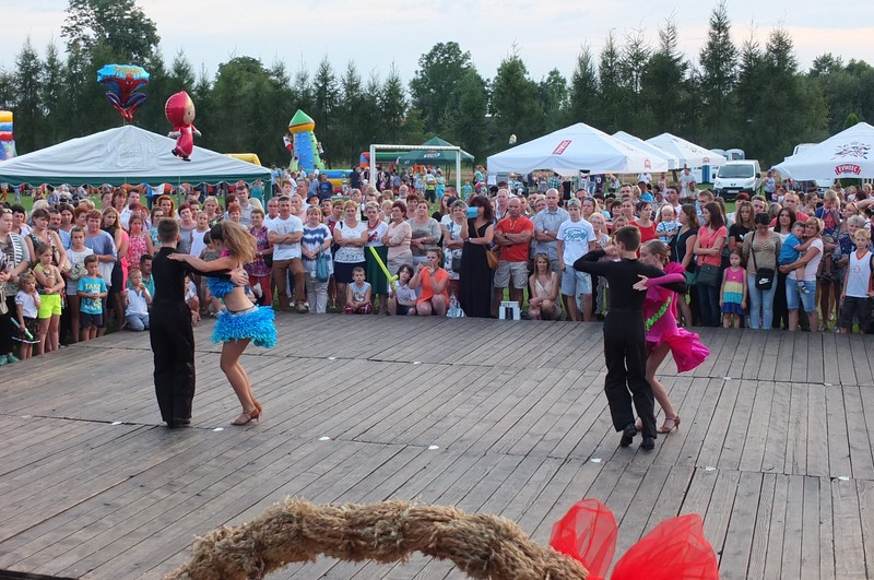 https://test.ugorly.pl/blog/2016/08/26/dozynki-gminne-w-zadabrowiu/p1ar38rilidc11954kvo1dhv1l14r/