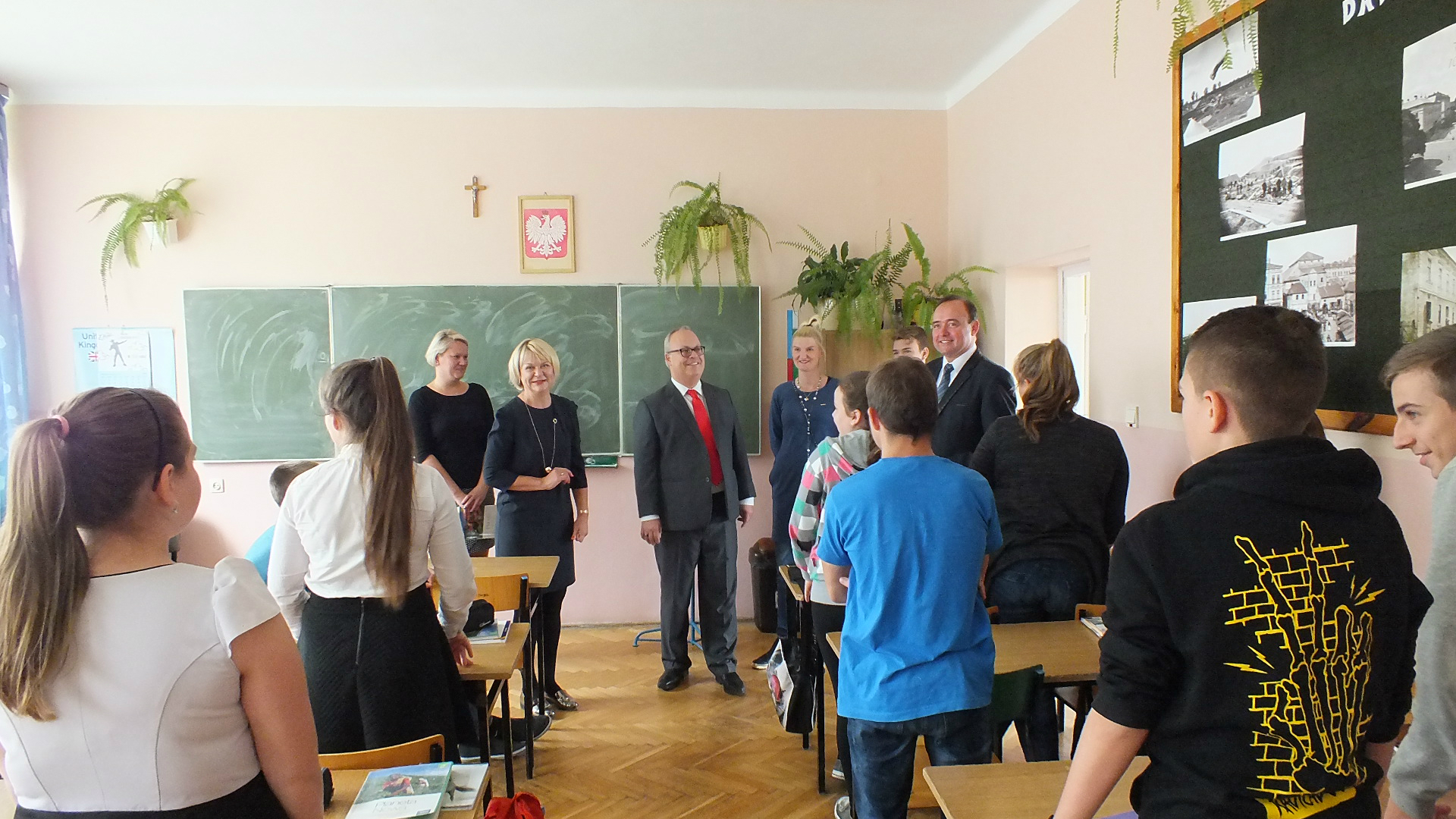 https://test.ugorly.pl/blog/2016/10/12/wizyta-delegacji-z-gminy-gossau/p1ausfu9t01h2l11kgmol1sg112boc/