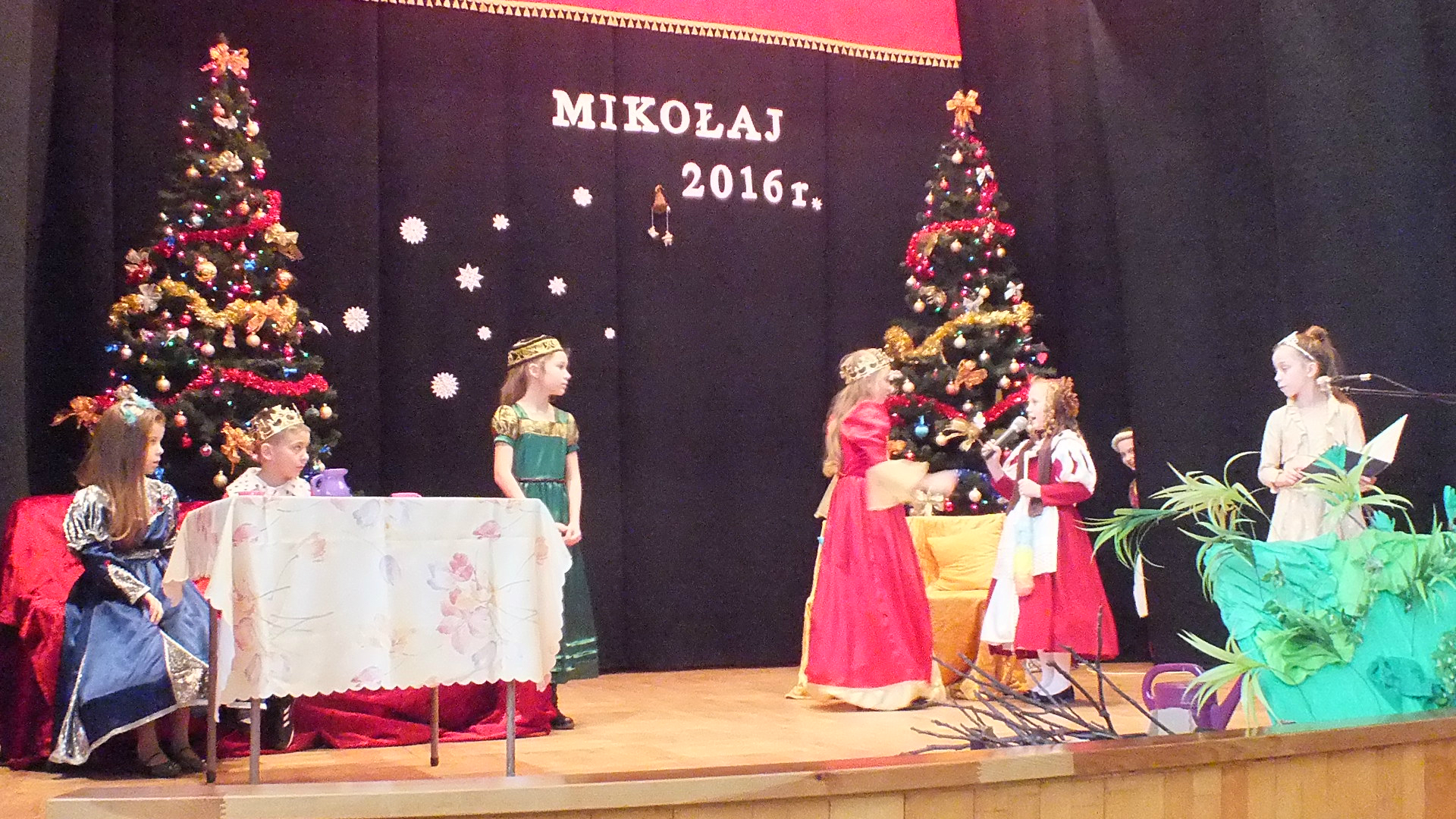 https://test.ugorly.pl/blog/2016/12/23/mikolaj-odwiedzil-dzieci-w-gminie-orly/p1b4lmdo211m711n011gvgd55fu97/