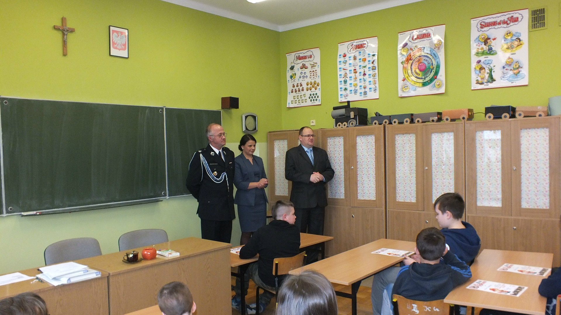 https://test.ugorly.pl/blog/2017/03/23/mlodziez-zapobiega-pozarom-4/p1bbtd8h901r20vei1f8p1vde1vnms/