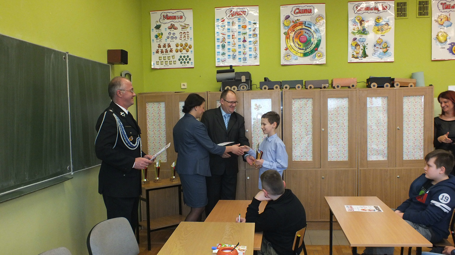 https://test.ugorly.pl/blog/2017/03/23/mlodziez-zapobiega-pozarom-4/p1bbtd8h9039j1ava1au71731vaho/