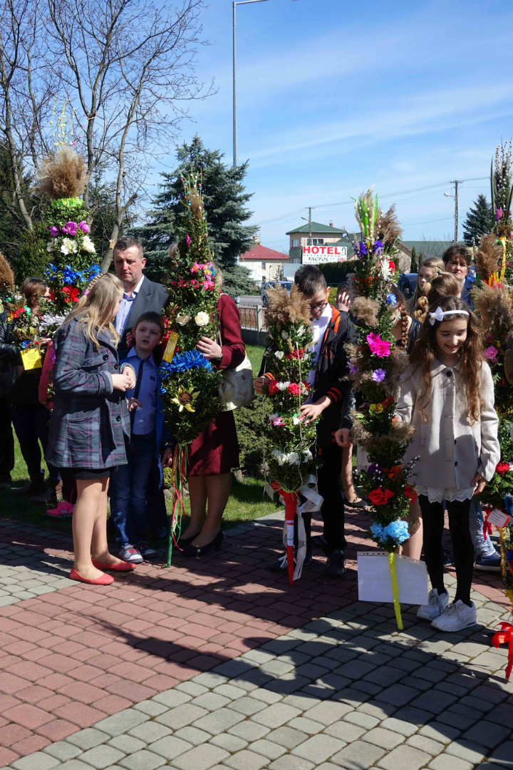 https://test.ugorly.pl/blog/2017/04/12/gminny-konkurs-na-najpiekniejsza-palme/p1bdj9qm2h1jvp49edr81h793e83/