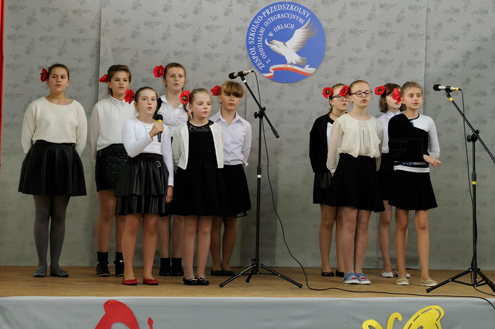 https://test.ugorly.pl/blog/2017/05/12/powiatowy-konkurs-piosenki-patriotycznej/p1bftokhg01jms147a7sl1vc01sfpo/