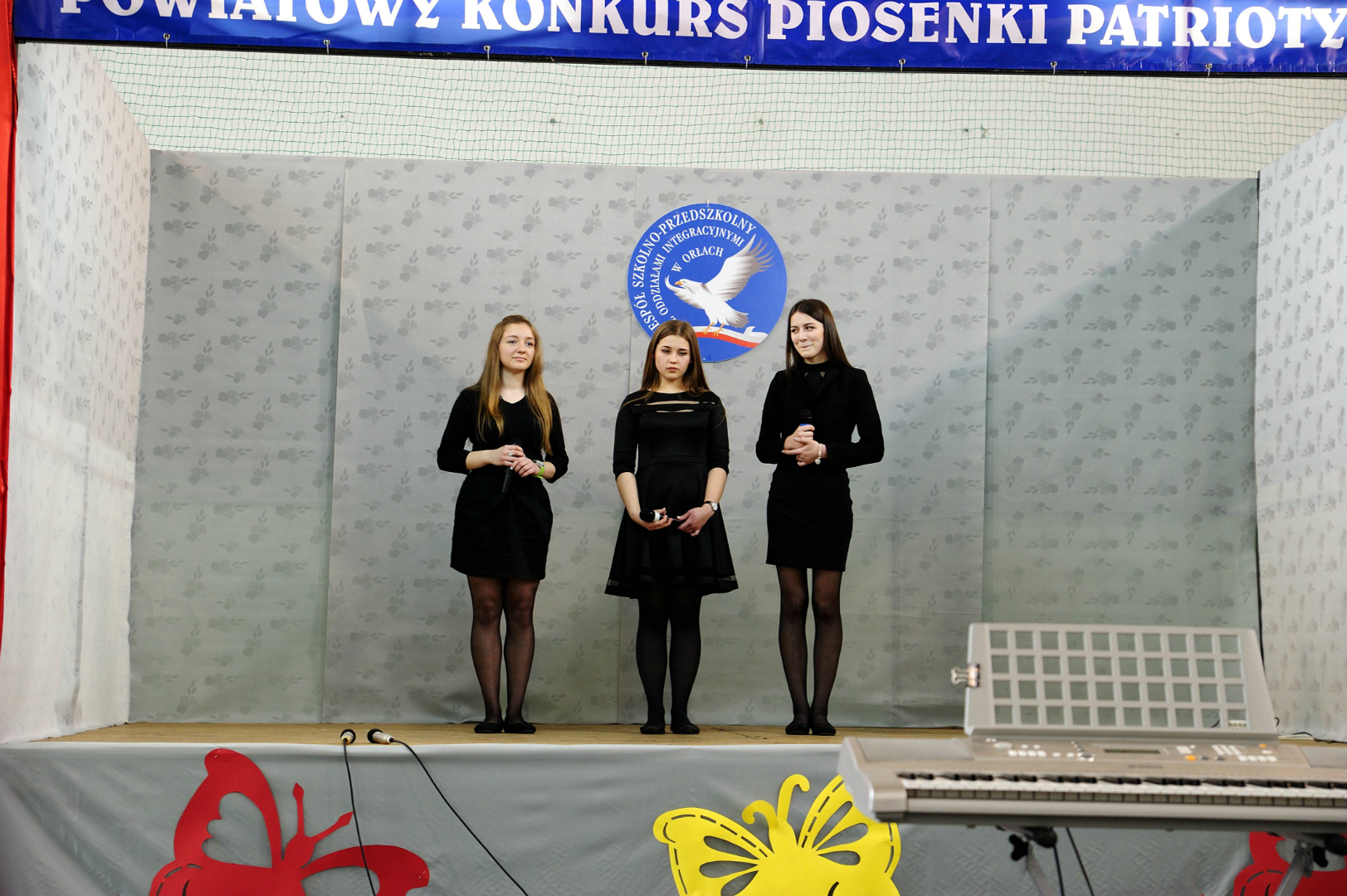 https://test.ugorly.pl/blog/2017/05/12/powiatowy-konkurs-piosenki-patriotycznej/p1bftokhg11l951rfa1h41a3e1fne1n/