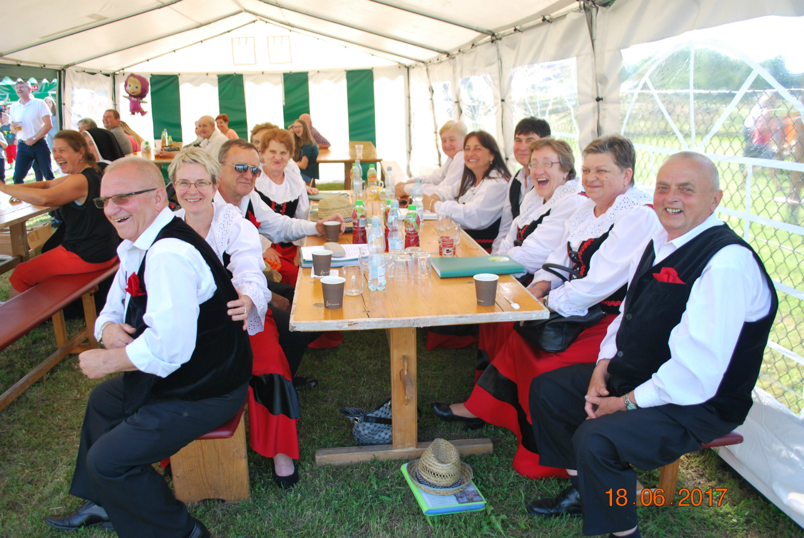 https://test.ugorly.pl/blog/2017/07/05/piknik-rodzinny-w-hnatkowicach/p1bk8pr1gn100m1h841i8n1lav1vcr4/