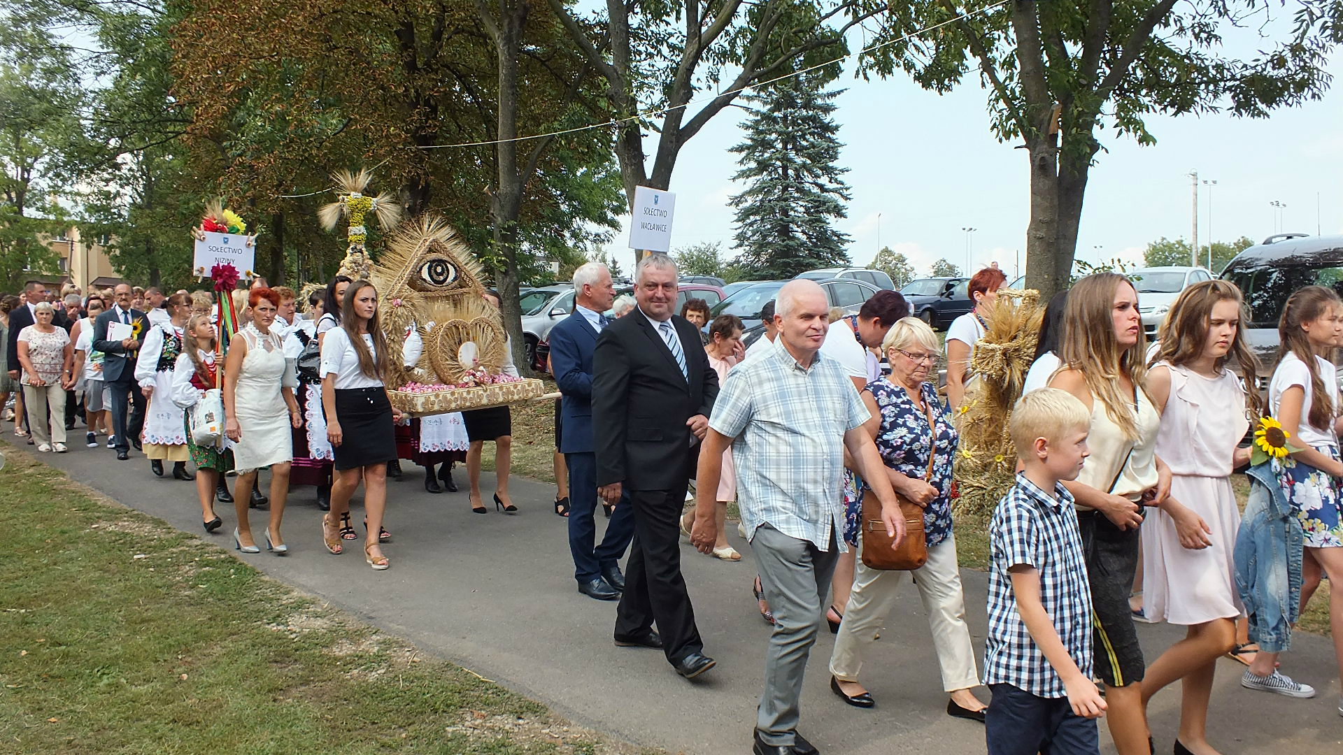 https://test.ugorly.pl/blog/2017/08/31/dozynki-gminne-w-kaszycach/p1bos5rdp412r52f8elp1odqqj1j/