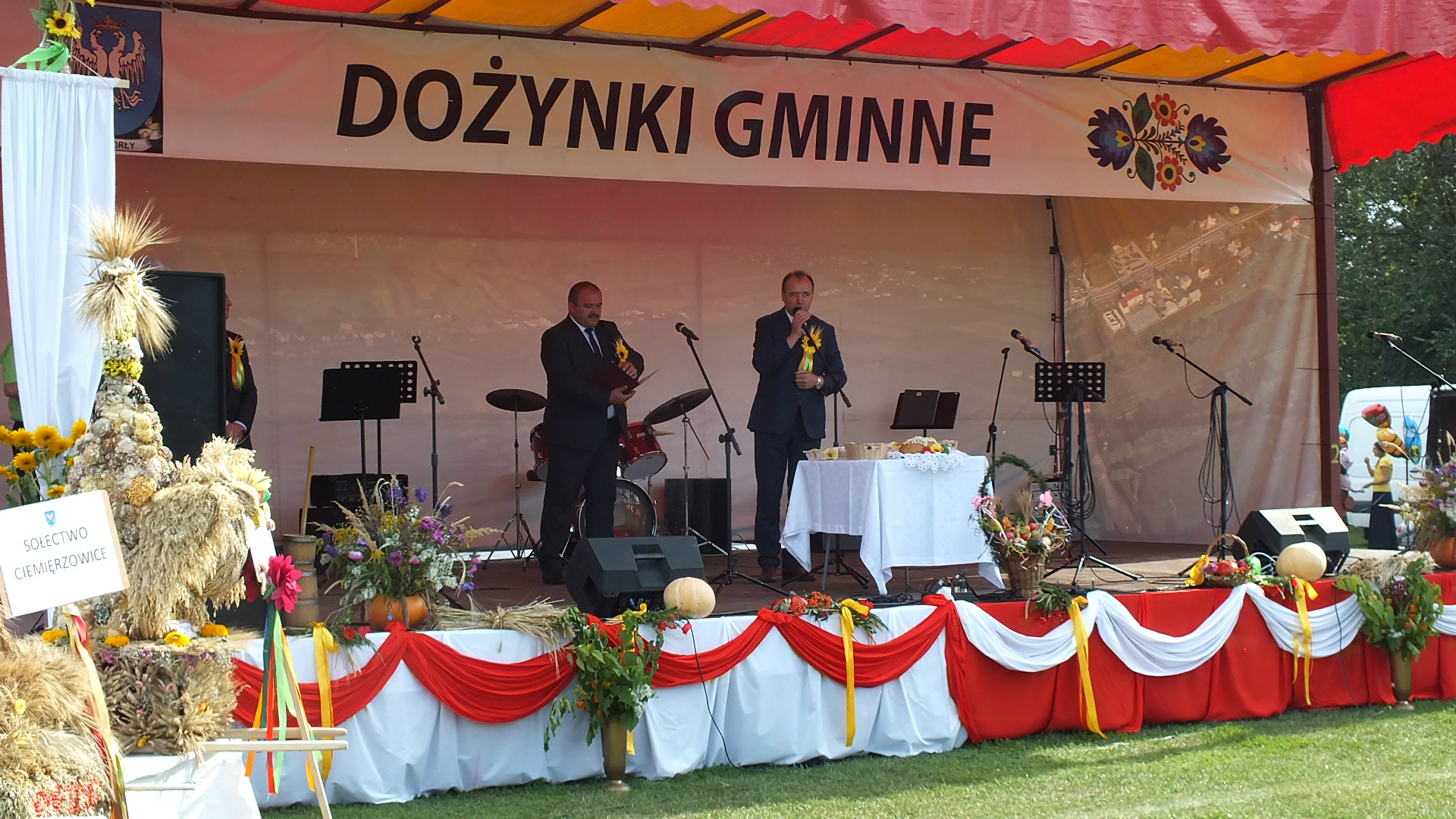https://test.ugorly.pl/blog/2017/08/31/dozynki-gminne-w-kaszycach/p1bos5rdp51sc8ie09s5jlhmuqp/