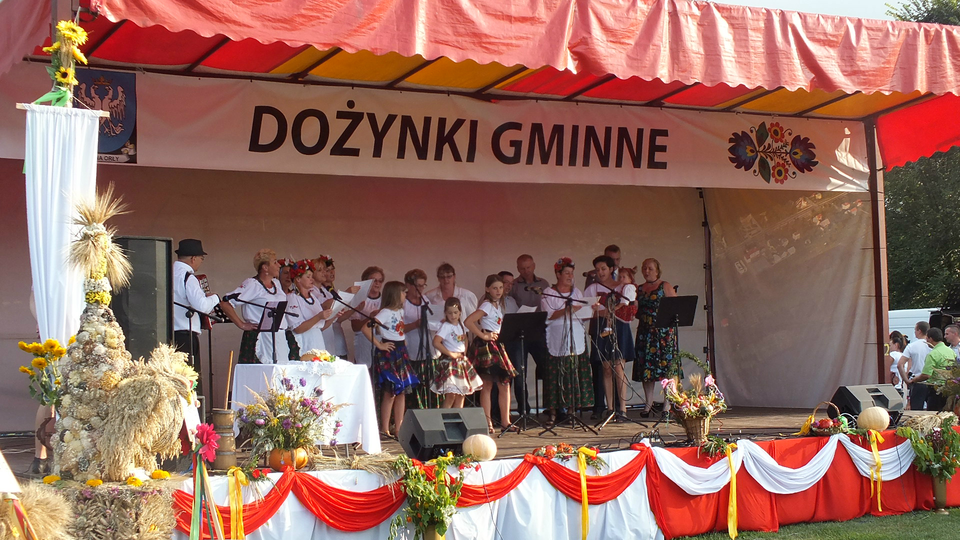 https://test.ugorly.pl/blog/2017/08/31/dozynki-gminne-w-kaszycach/p1bos5rdp51tn01namr074kiahq1q/