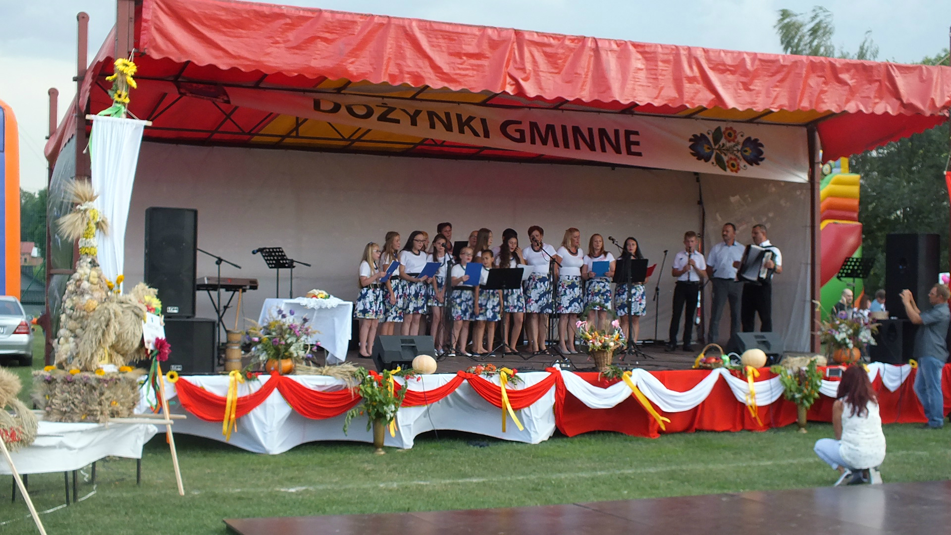 https://test.ugorly.pl/blog/2017/08/31/dozynki-gminne-w-kaszycach/p1bos5rdp5s841to71d45131t10sc1r/