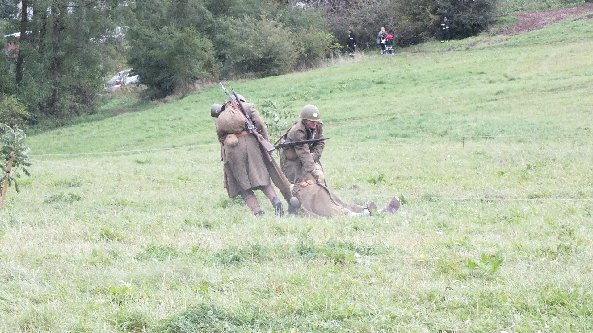 https://test.ugorly.pl/blog/2017/10/09/rekonstrukcja-historyczna-monte-lenino-2/p1bs0mjinfm2ken21huo1drmoc51g/
